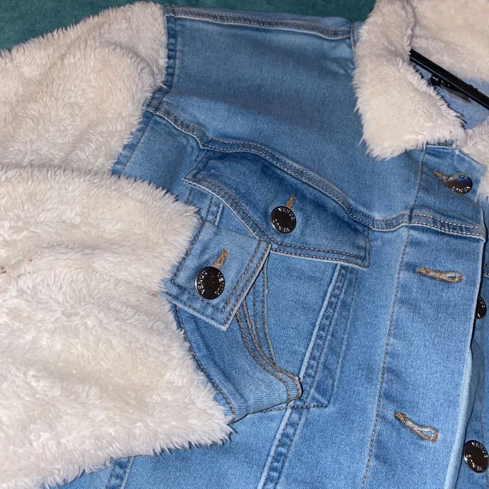 Jean Jacket - Picture 2 of 3